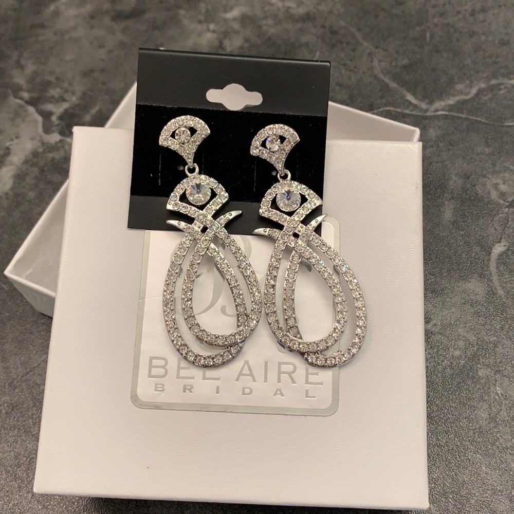 Formal / bridal / wedding earrings